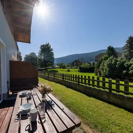 Haus Aineckblick 2 شقة *