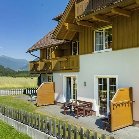 Haus Aineckblick 2 *