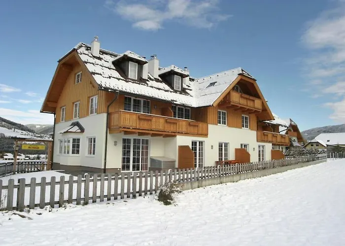 Haus Aineckblick 2 *